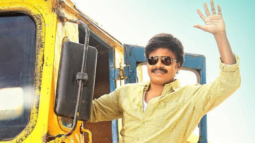దర్శకుడికి కమెడియన్ సహాయం