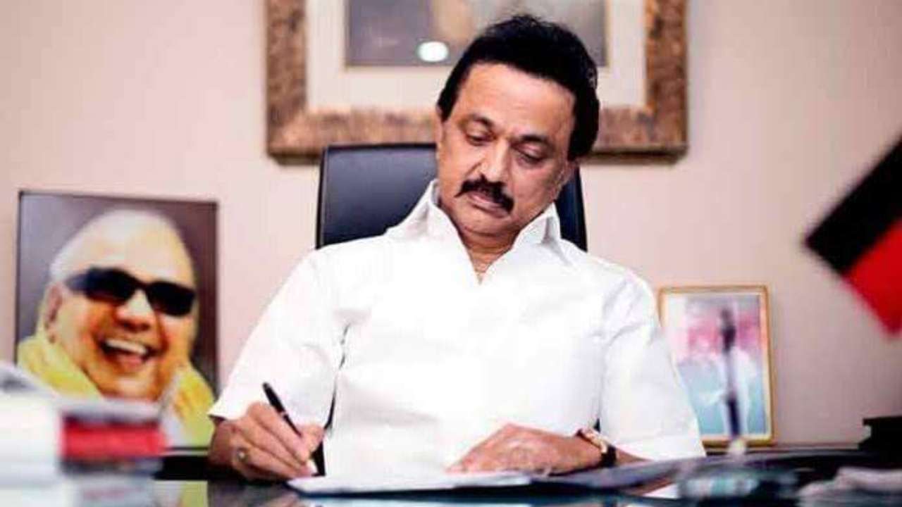 స్టాలిన్ నిర్ణయం సూపర్, తెలుగు సీఎంలు ఫాలో కావాలంటున్న జనం