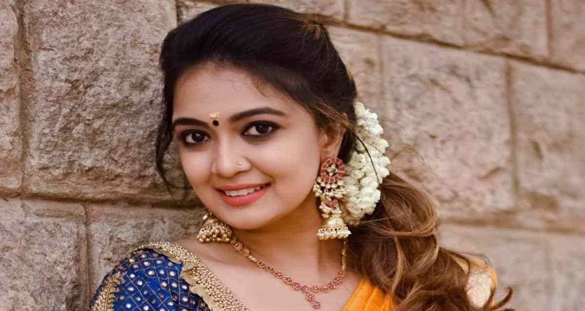 ఎంత డబ్బు కావాలన్నా ఇస్తా.. నటికి ప్రొఫెసర్ లైంగిక వేధింపులు
