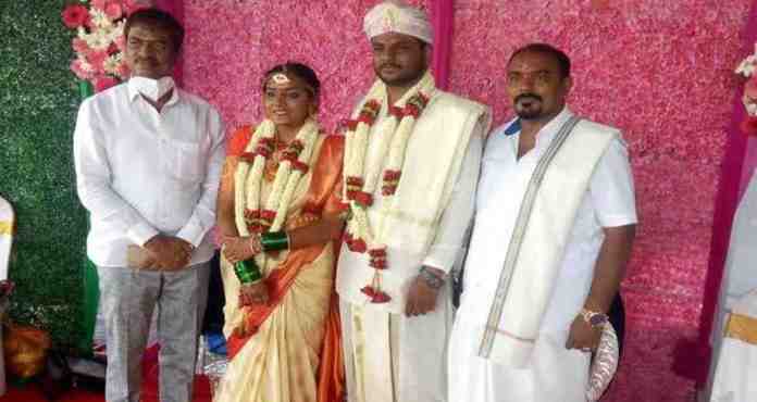 కూతురి వివాహం! పేదలకు రూ.5 వేల చొప్పున దానం చేసిన తండ్రి!