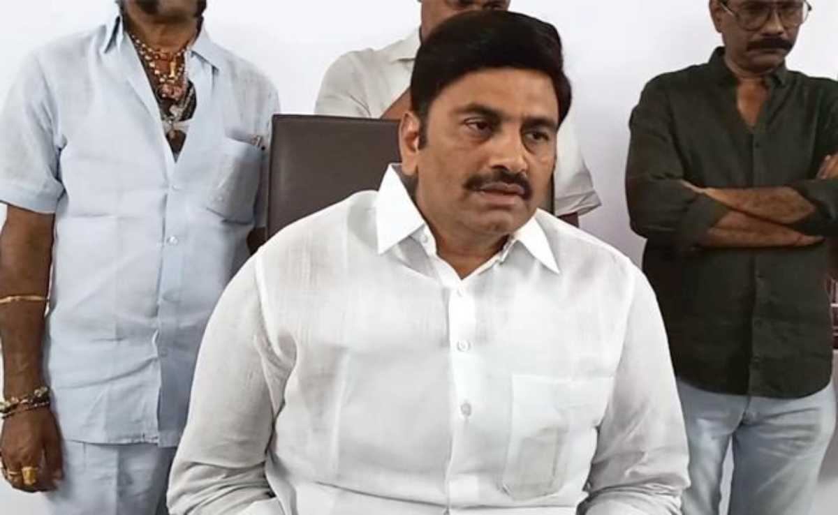 రఘురామ కృష్ణంరాజు అరెస్ట్ – మంత్రుల విమర్శలు