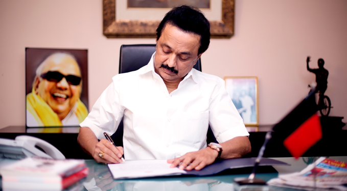 స్కూలు పిల్లల లేఖకి స్పందించి తాగునీటి ఏర్పాటుకి నిధులందించిన స్టాలిన్ !..
