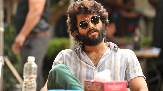 సోషల్ మీడియాలో సరికొత్త ‘మేన్’ యా!.. విజయ్‌ దేవరకొండ