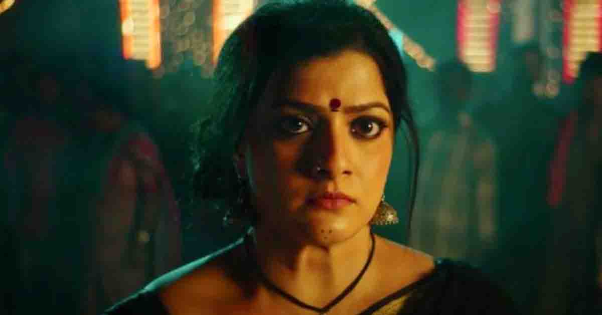 గోల్డెన్ లెగ్‌ లేడీ విలన్ – వరలక్ష్మి శరత్ కుమార్!..