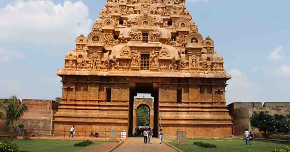 దేవాలయాల్లో ఆచరించాల్సిన కొన్ని పద్దతులు.
