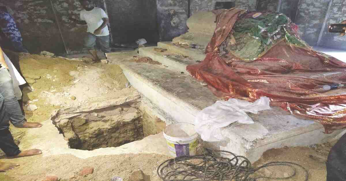 చిత్తూరు టిప్పు సుల్తాన్ సమాధిలో కోట్ల విలువ చేసే గుప్తనిధులు