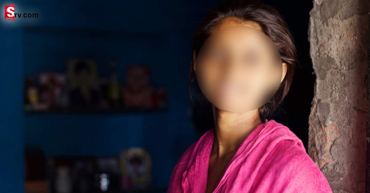 ఒంటరి బాలికపై ఎగబడ్డ ఐదుగురు యువకులు..ఇంట్లోకి రమ్మంటూ..!