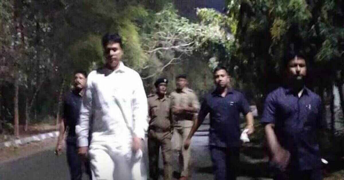 సాయంత్రం వాకింగ్ కు వెళ్లిన ముఖ్యమంత్రిపై హత్యాయత్నం