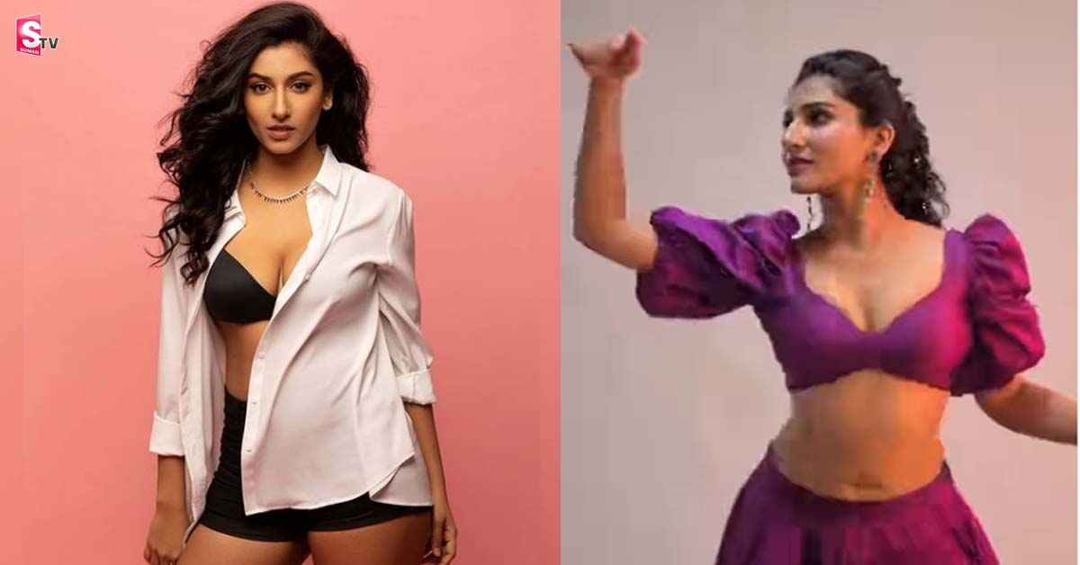 ‘పరం సుందరి’ అంటూ అందాలను ఆరబోసిన యాంకర్‌ విష్ణుప్రియ!