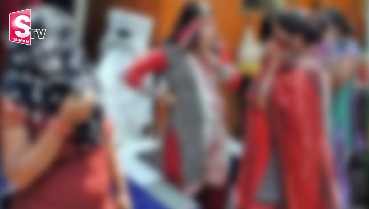 కాకినాడలో భారీ వ్యభిచారం గుట్టు రట్టు.. సూత్రదారి ఎవరో తెలిస్తే షాక్!