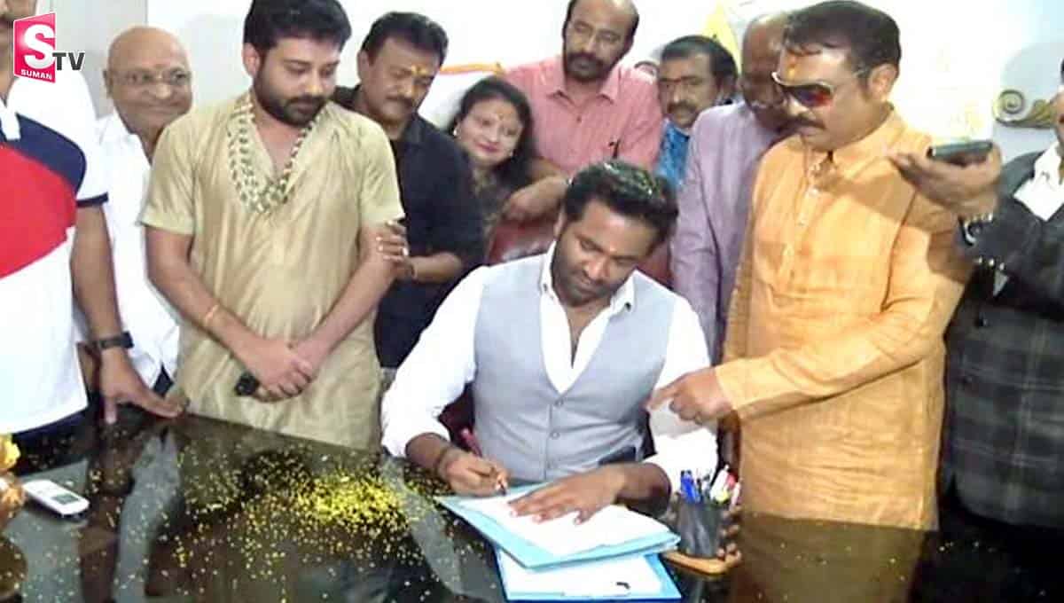 ‘మా’లో కొలువుదీరిన కొత్త కార్యవర్గం.. హాజరు కాని చిరంజీవి, ప్రకాశ్ రాజ్!