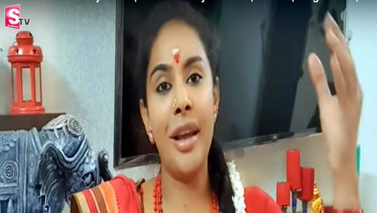 మెగా ఫ్యామిలీపై శ్రీరెడ్డి సంచలన కామెంట్స్!