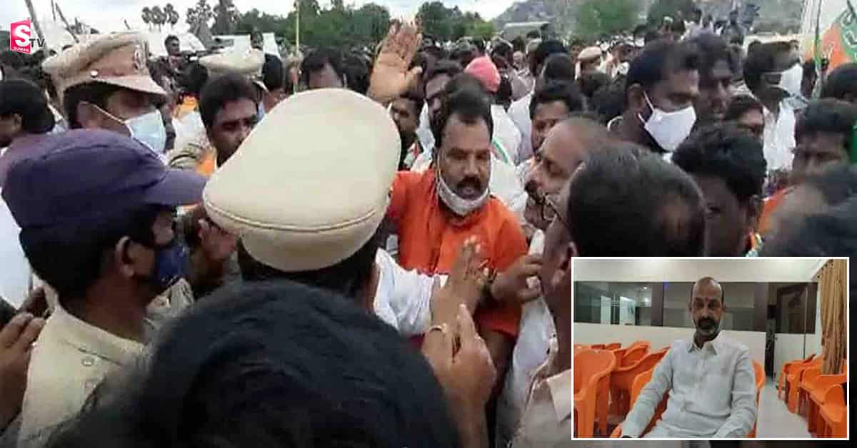నల్లగొండ జిల్లాలో బండి సంజయ్ కి నిరసన సెగ