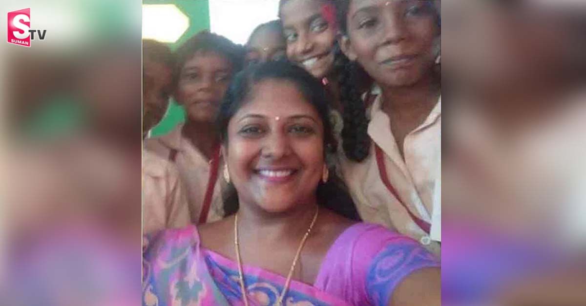 విద్యార్థుల చదువుల కోసం సొంత నగలు అమ్మేసిన టీచర్