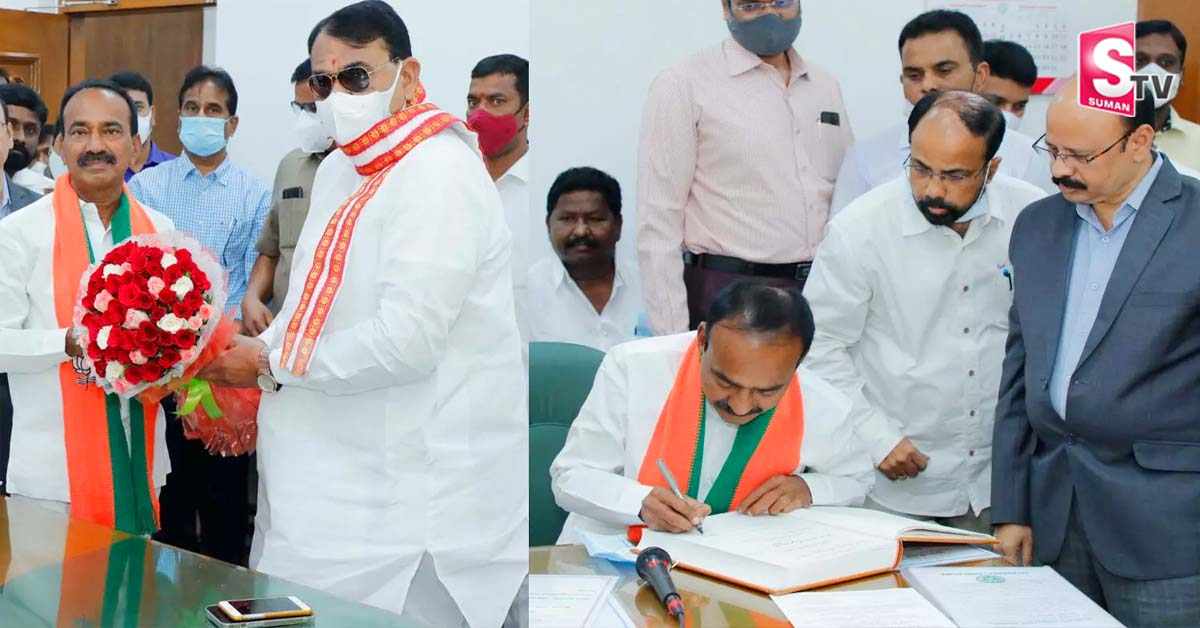 హుజూరాబాద్ ఎమ్మెల్యేగా ప్రమాణ స్వీకారం చేసిన ఈటల రాజేందర్