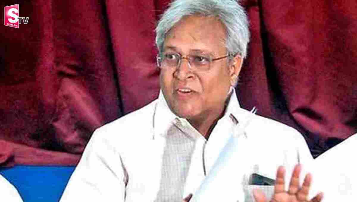 జగన్‌పై మాజీ ఎంపీ ఉండవల్లి సంచలన విమర్శలు!