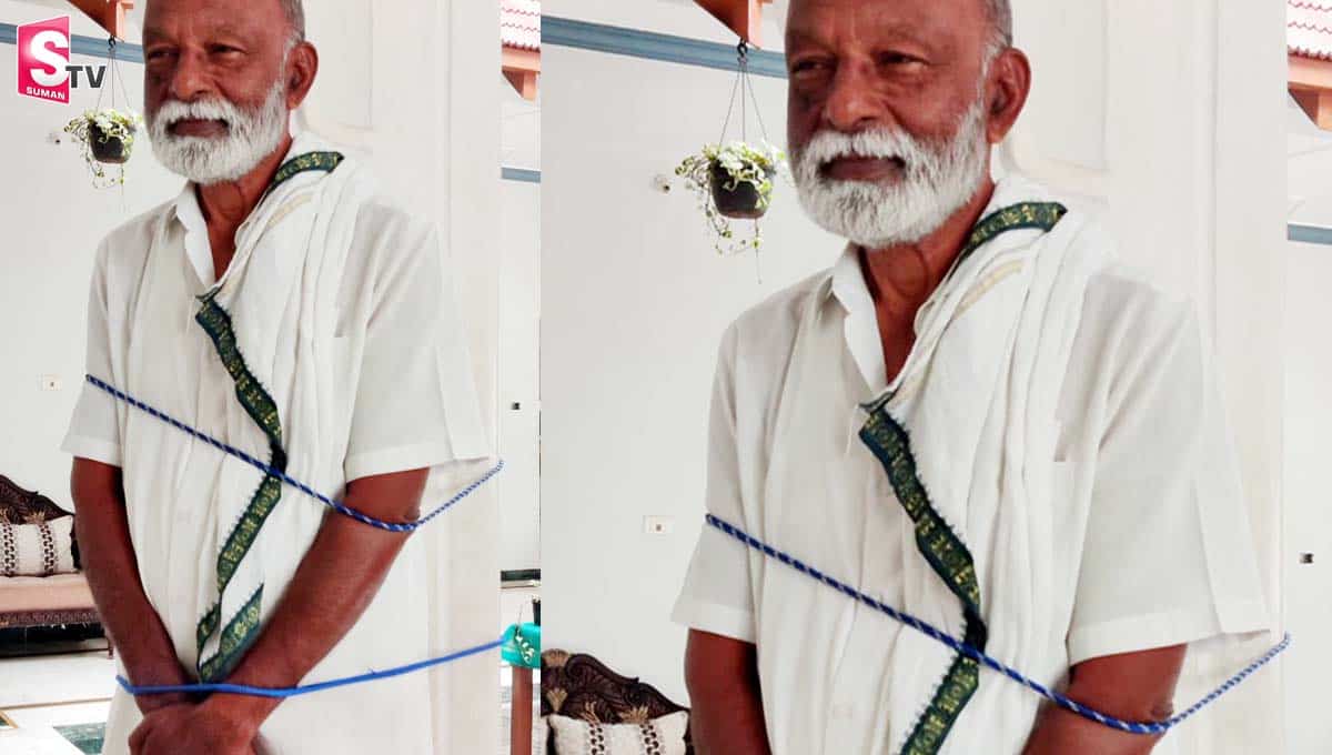 స్తంబానికి కట్టేసిన మాజీ మంత్రి రఘువీరారెడ్డి.. ఫోటో వైరల్