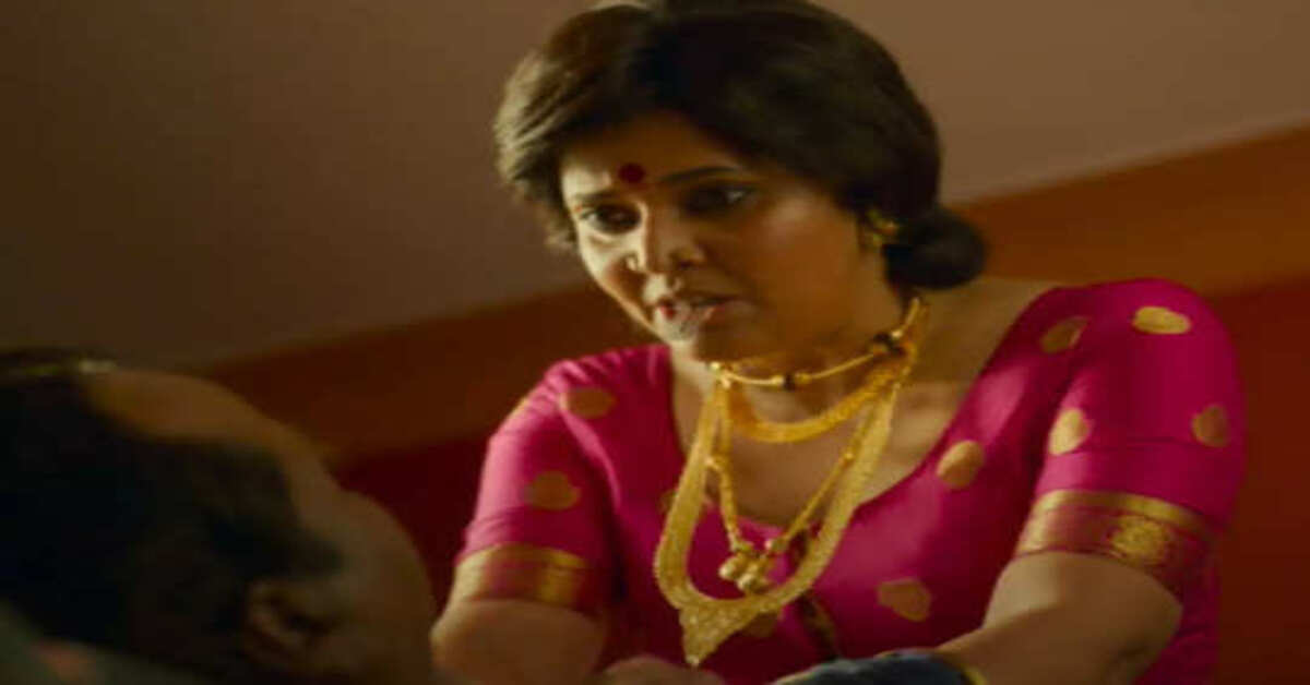 నోట్లో బ్లేడుతో సునీల్ పైకి ఎక్కి అనసూయ అరాచకం