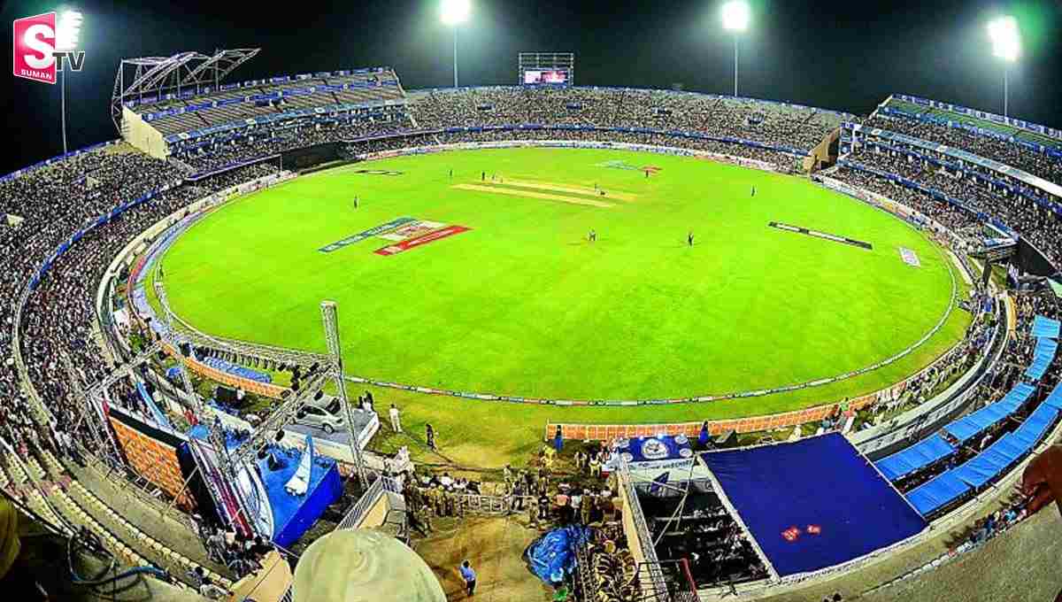 ఉప్పల్ స్టేడియానికి కరెంట్ నిలిపివేత!