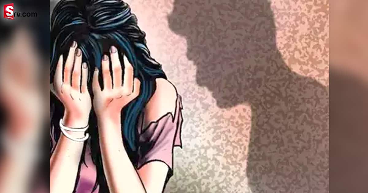 మైనర్‌పై 56 ఏళ్ల వ్యక్తి అఘాయిత్యం.. గర్భం దాల్చిన బాలిక