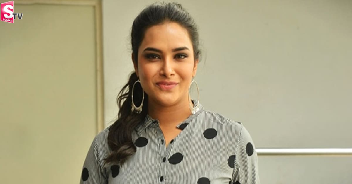 ‘సార్.. సార్’ అంటూనే నెటిజన్ల పై నటి హరితేజ షాకింగ్ కామెంట్స్!
