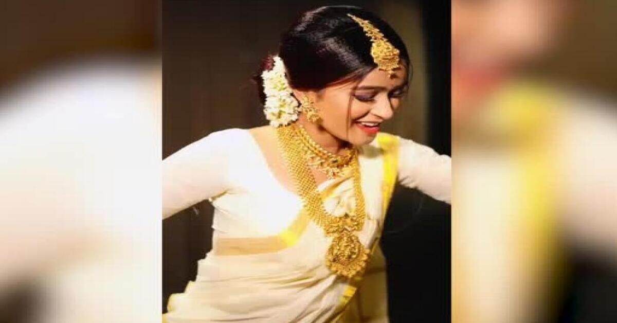 పుష్ప సాంగ్ కు డ్యాన్స్ తో ఇరగదీసిన ఎయిర్ హోస్టెస్-వీడియో
