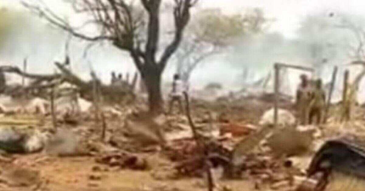బంగారు గనిలో భారీ పేలుడు.. 59 మంది మృతి