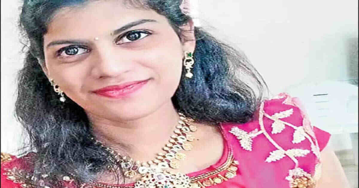 అనుమానాస్పదస్థితిలో ఇంజినీరింగ్ విద్యార్ధిని మృతి