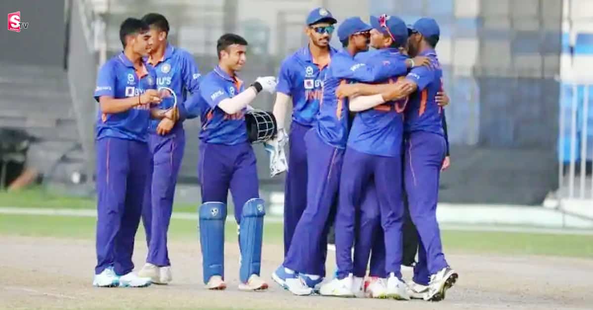 ఆసీస్‌పై ఘనవిజయంతో ఫైనల్‌ చేరిన టీమిండియా
