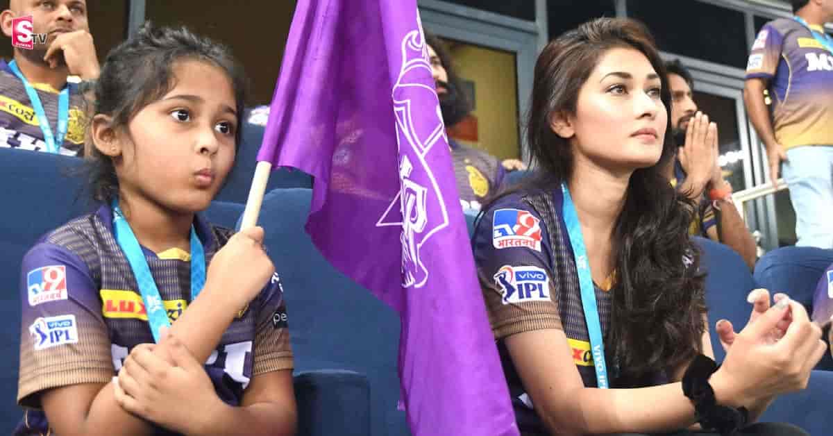 IPL ఆక్షన్ లో అమ్ముడుపోని షకీబ్‌! అండగా నిలిచిన భార్య!