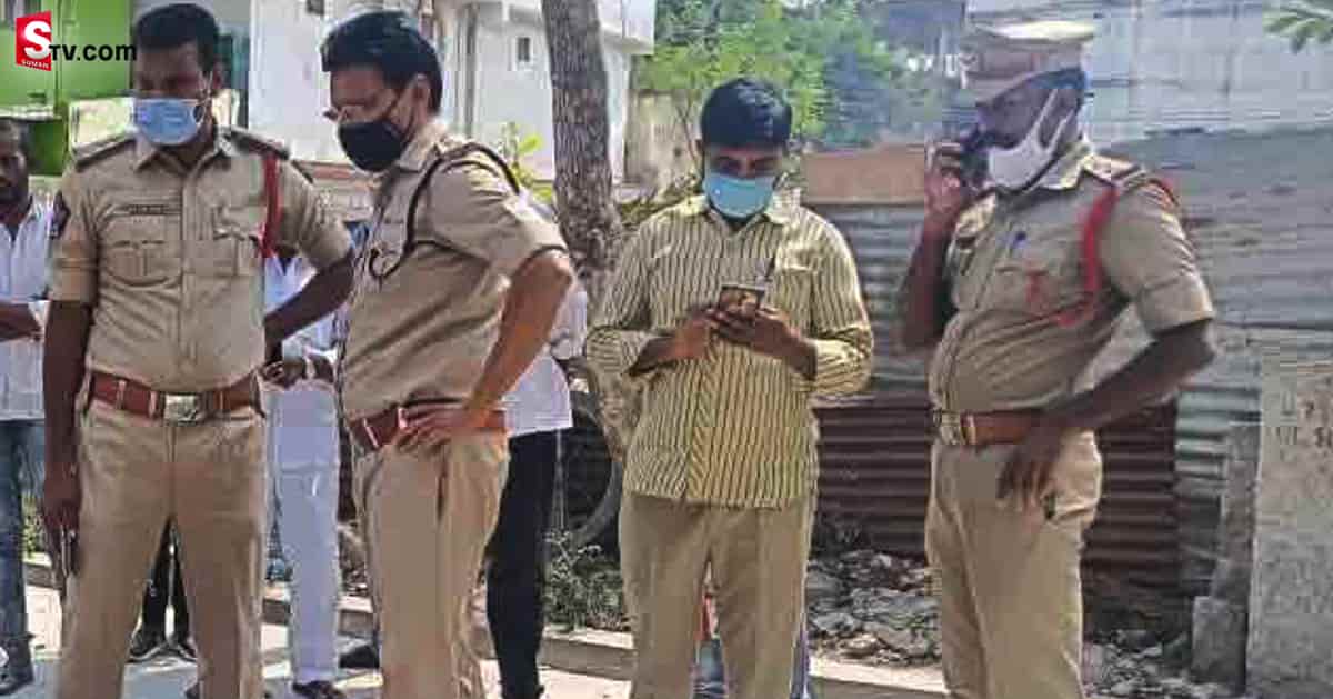 ఓ యువకుడి నోటిదూల.. చివరికి దారుణ హత్య..!