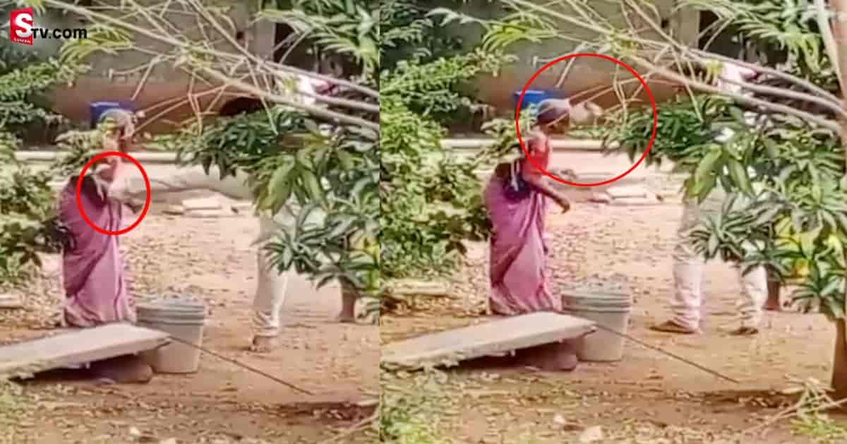కన్నతల్లిని కాలితో తన్నిన కసాయి కొడుకు.. వీడియో వైరల్!
