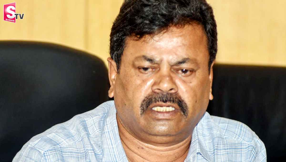 మ‌హిళ‌లు ధరించే దుస్తులపై ఎమ్మెల్యే కామెంట్స్!