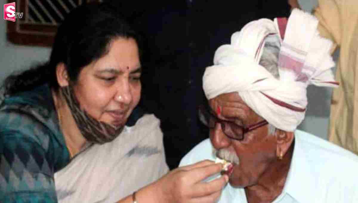 మంత్రి సత్యవతి రాథోడ్ ఇంట విషాదం