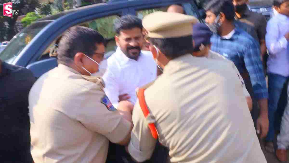 బ్రేకింగ్ : పీసీసీ అధ్యక్షుడు రేవంత్ రెడ్డి అరెస్ట్!
