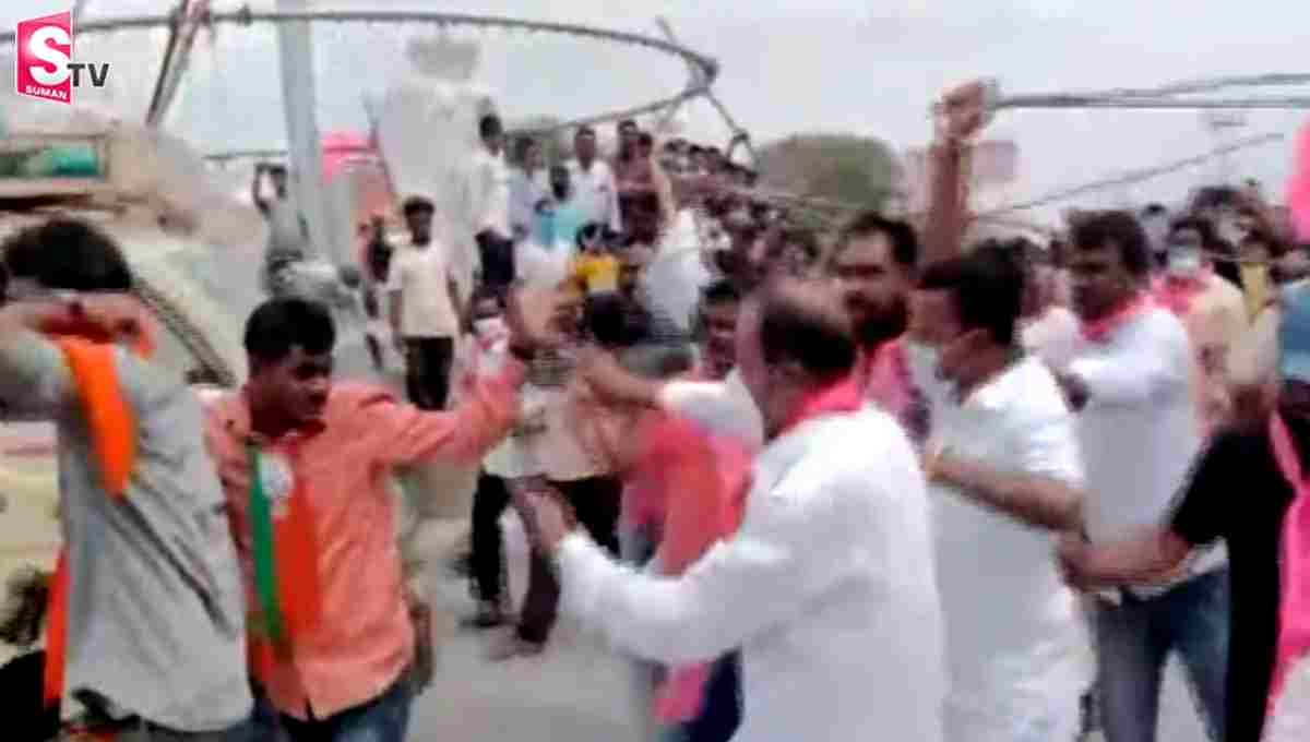 జనగామలో ఉద్రిక్తత.. టీఆర్ఎస్, బీజేపీ కార్యకర్తల మధ్య ఘర్షణ!