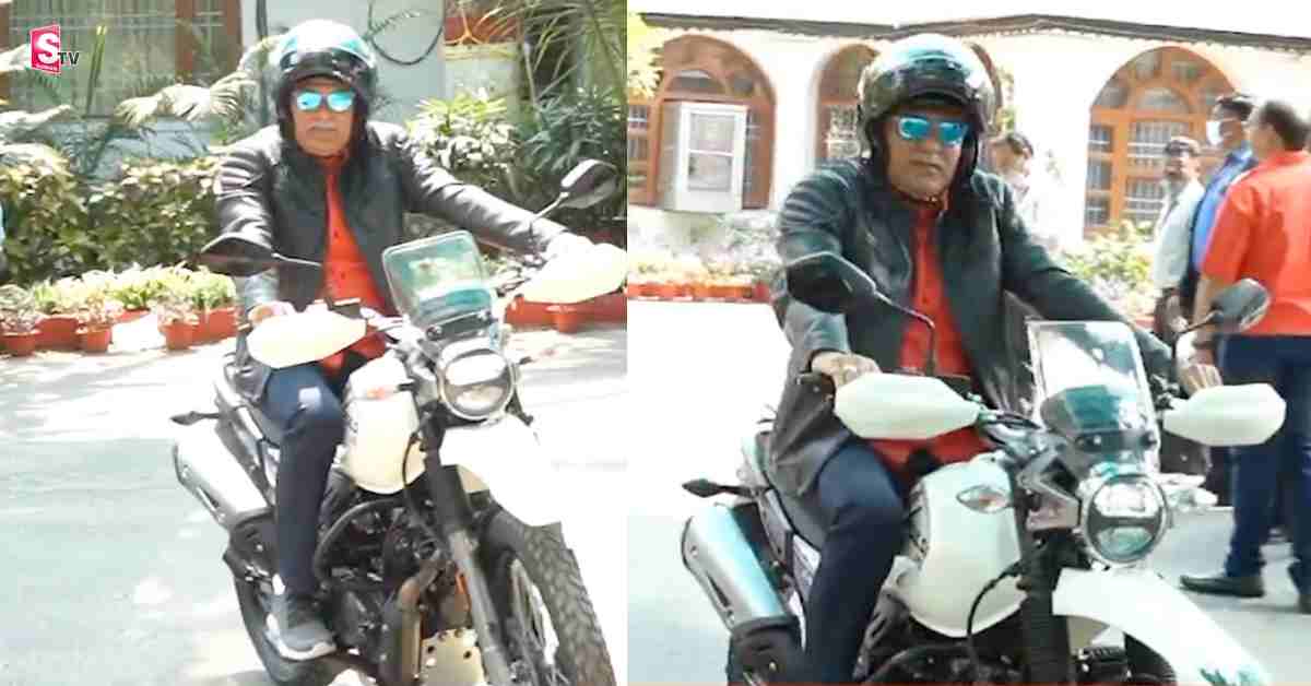 స్పోర్ట్స్ బైక్‌ పై దూసుకెళ్తున్న సీఎం.. వీడియో వైరల్