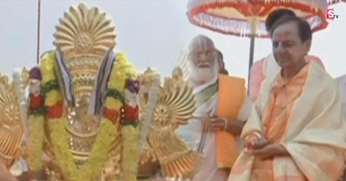 యాదాద్రిలో కన్నుల పండువగా మహా కుంభ సంప్రోక్షణ!