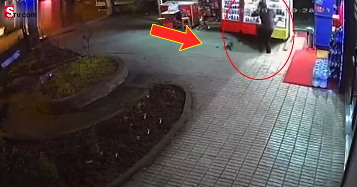 viral video : సిగరెట్‌ తాగుతూ నడుస్తున్నాడు.. భూమి ఒక్కసారిగా…