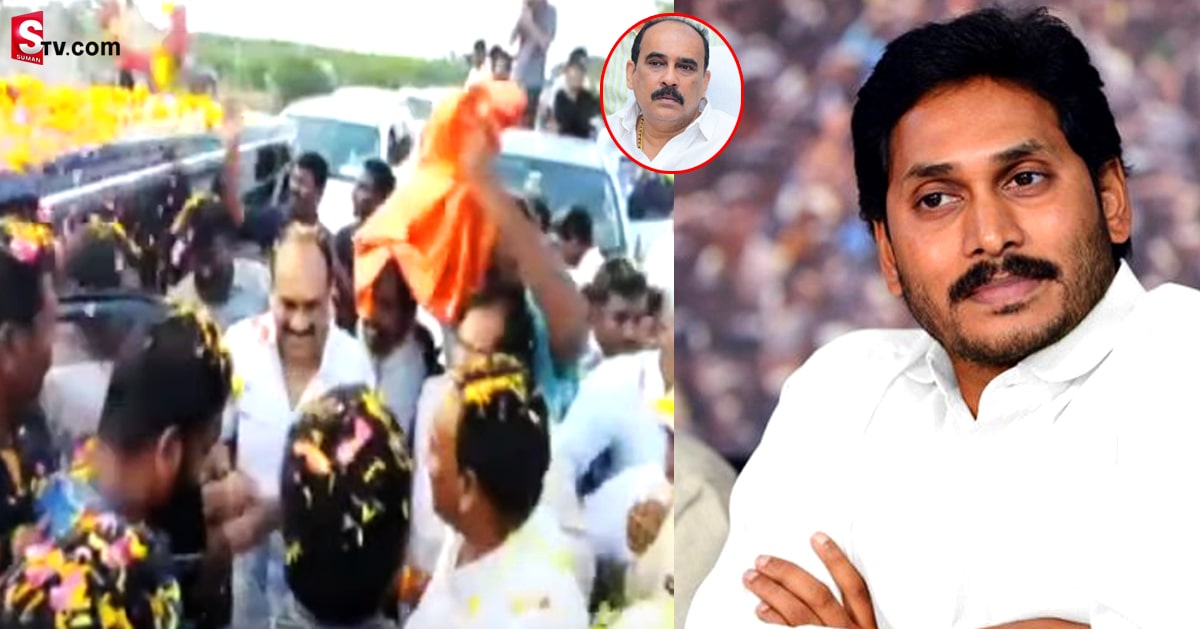 జగన్ మోహన్ రెడ్డికి బాలినేని రిటర్న్ గిఫ్ట్!