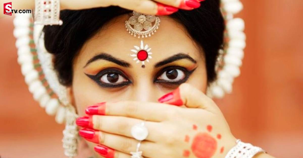 ‘నుదుట కుంకుమ బొట్టు పెట్టుకుంటే చంపుతా’..మహిళకు పోలీస్‌ బెదిరింపులు..