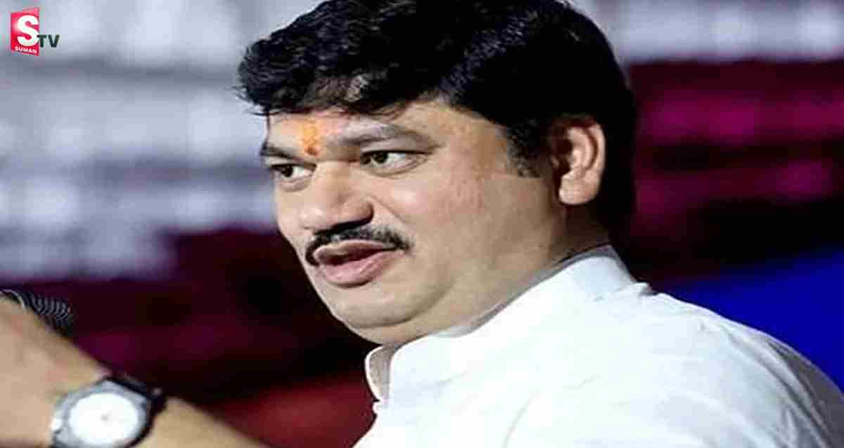 అకస్మాత్తుగా స్పృహ తప్పిన మంత్రి… ఐసీయూలో చికిత్స!