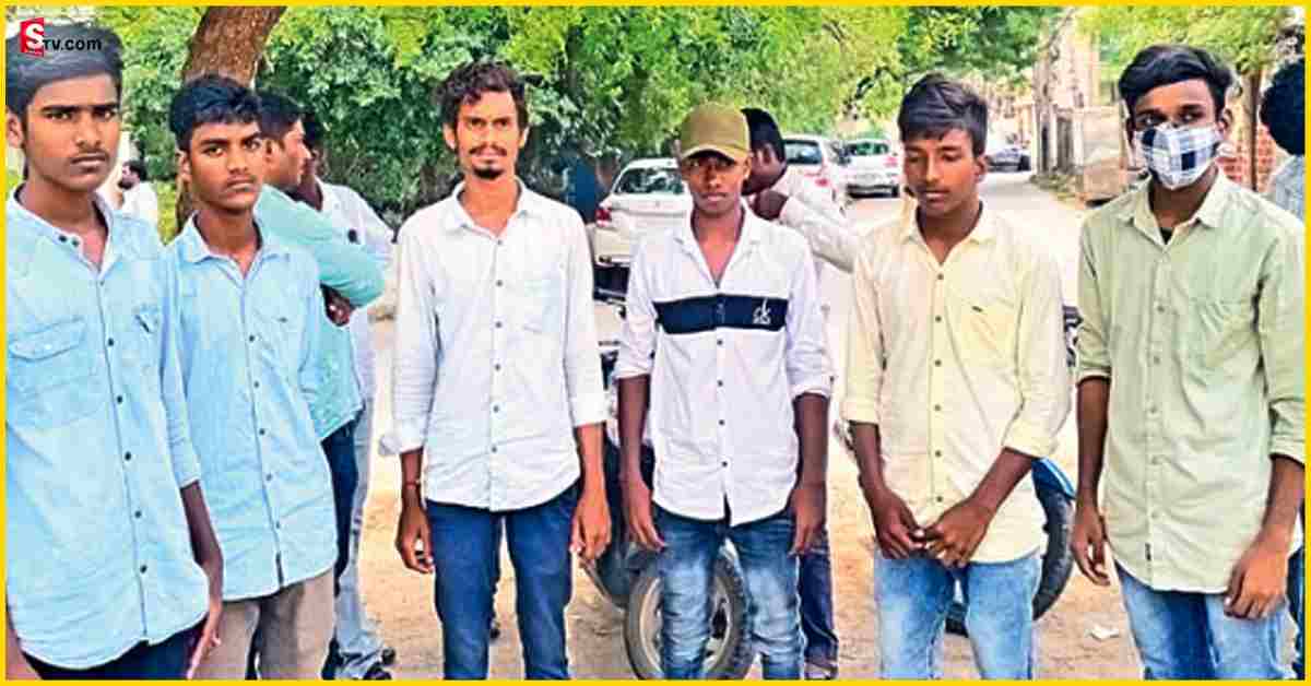 Hyderabad: చేతికి వాచీ పెట్టుకొని వస్తే ఉద్యోగం.. మోసపోయిన యువకులు! ఎలా అంటే..