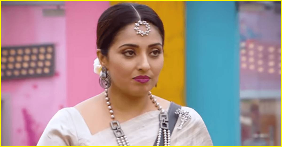Mumtaj: నటి ముంతాజ్‌పై పోలీసులకు ఫిర్యాదు!