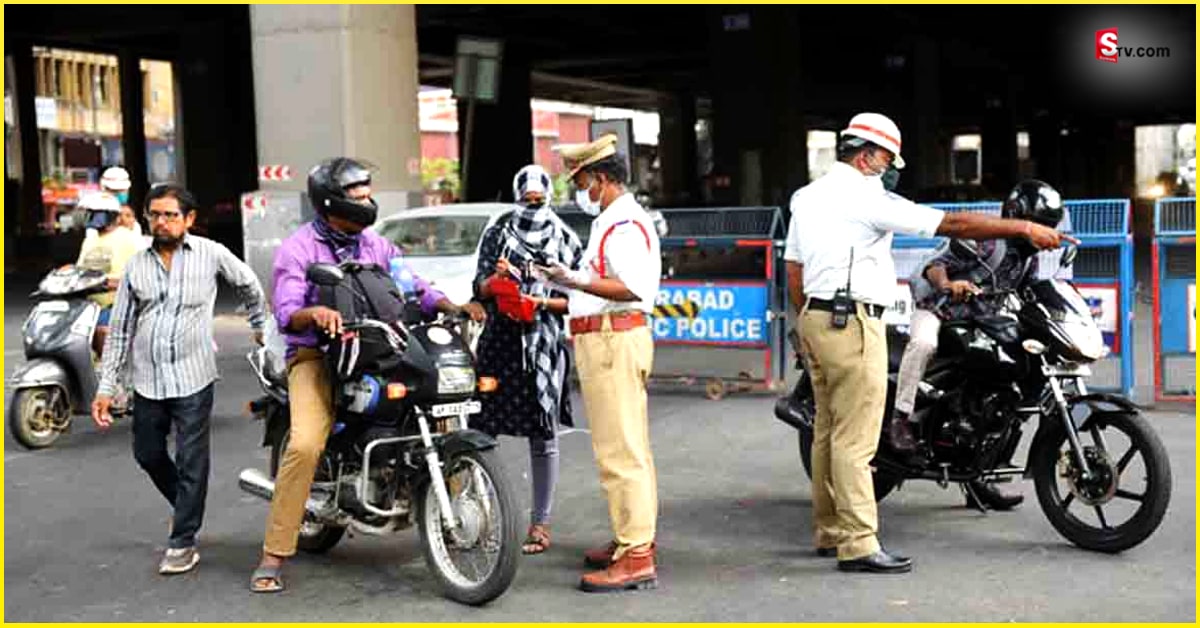 Hyderabad Police: పోలీసుల బంపర్ ఆఫర్..రూ.1000 జరిమానాకు రూ.10 కడితే చాలు!