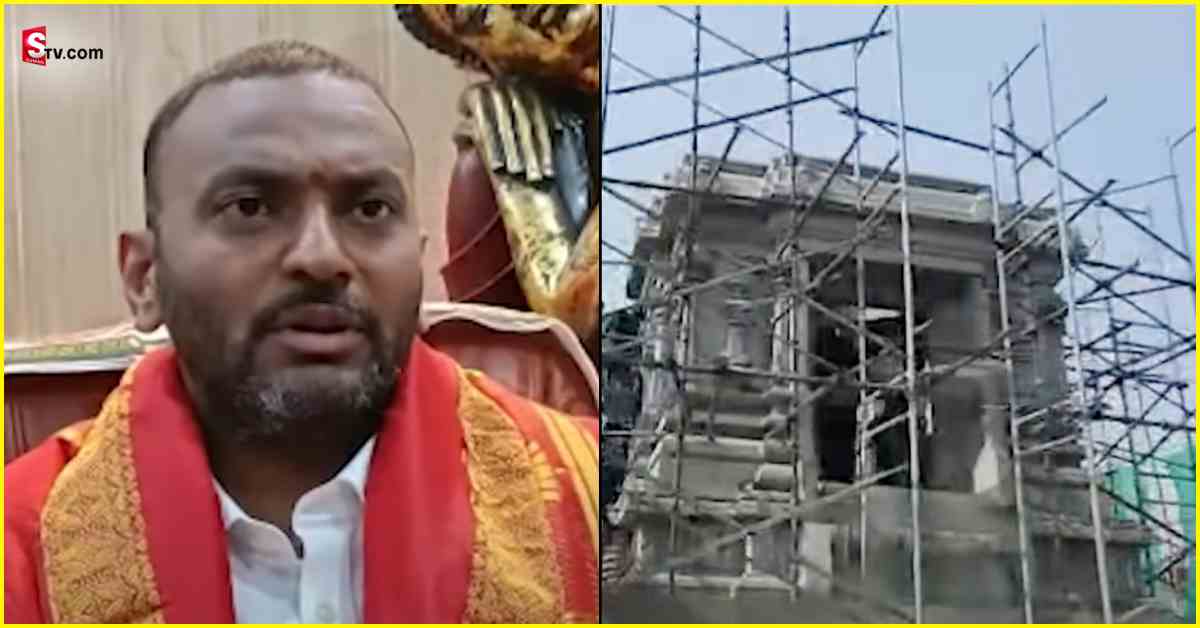 Srikakulam district: అమ్మ కోసం ఏకంగా గుడి కట్టేశాడు! అంతా బంగారమే!