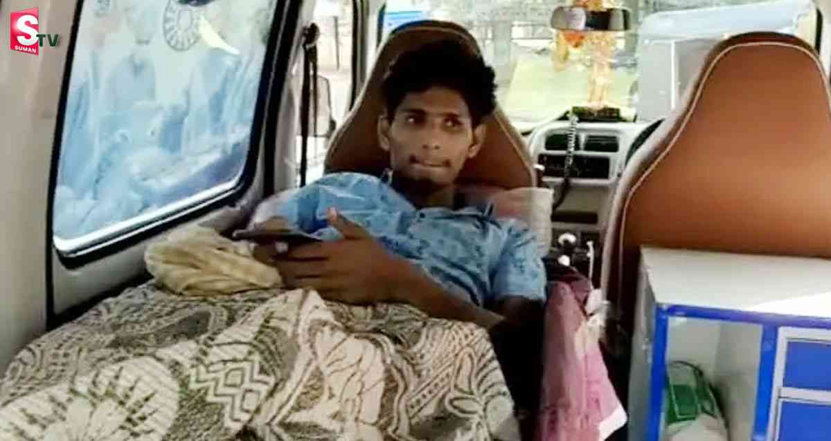 Suryapet: అంబులెన్స్‌లో ఎగ్జామ్ రాసిన విద్యార్థి… శభాష్ అంటున్న నెటిజన్లు!