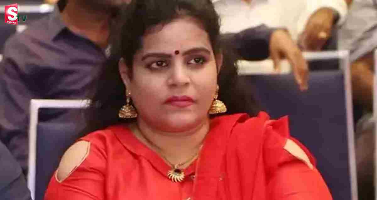 Karate Kalyani: కరాటే కల్యాణి ఇంట్లో చైల్డ్‌ వెల్ఫేర్ అధికారుల సోదాలు..!