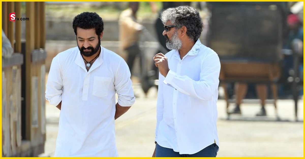 Rajamouli: NTR బర్త్‌డేకు విష్‌ చేయని రాజమౌళి.. ఫ్యాన్స్‌ ఆగ్రహం!