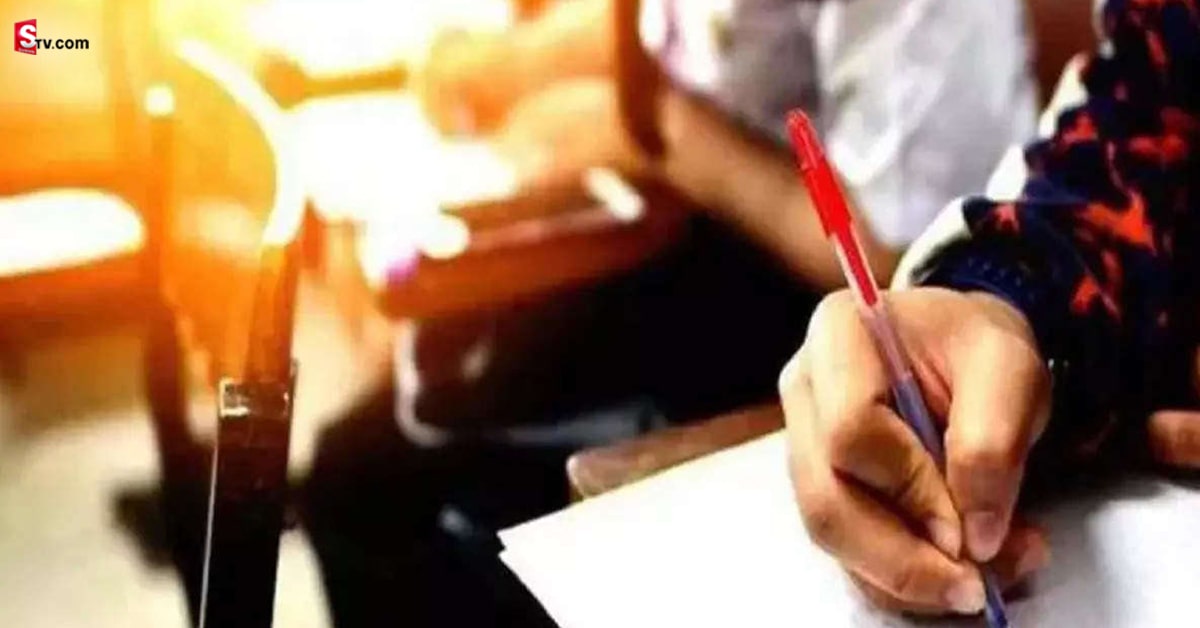 10th Exams: పదో తరగతి పరీక్షలు రాసిన తండ్రికొడుకు.. తండ్రి పాస్‌.. కొడుకు ఫెయిల్‌!